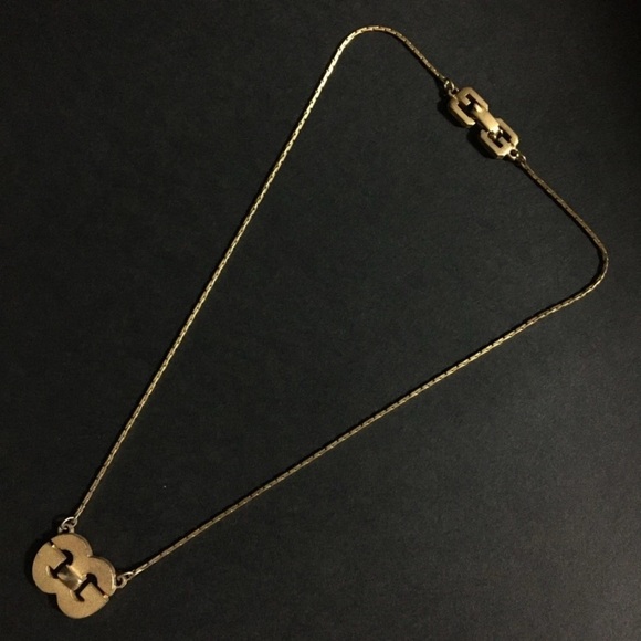 Givenchy Gold Chain Necklace - Picture 1 of 1